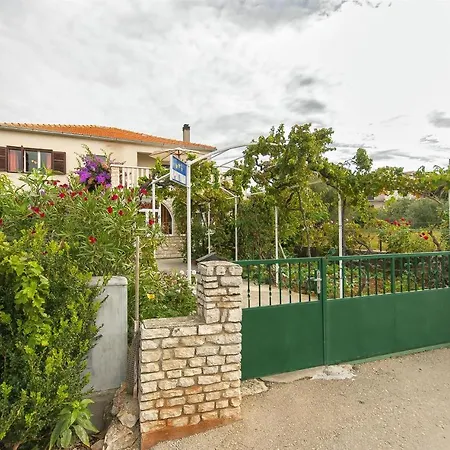 Ljiljana Apartamento