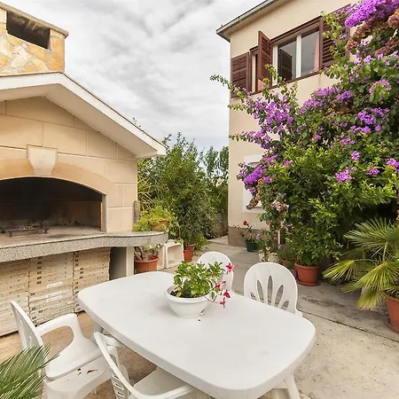 Ljiljana Rogoznica (Sibenik-Knin)