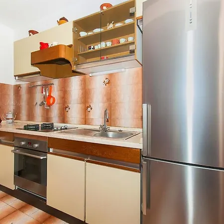 Ljiljana Apartamento Rogoznica (Sibenik-Knin)