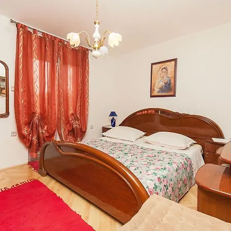 Apartmán Ljiljana *